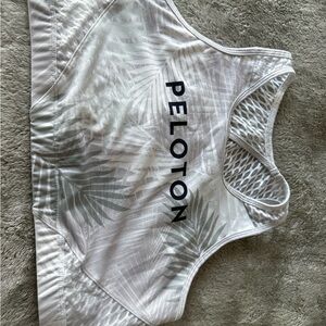 Peloton WITH Sports Bra XL